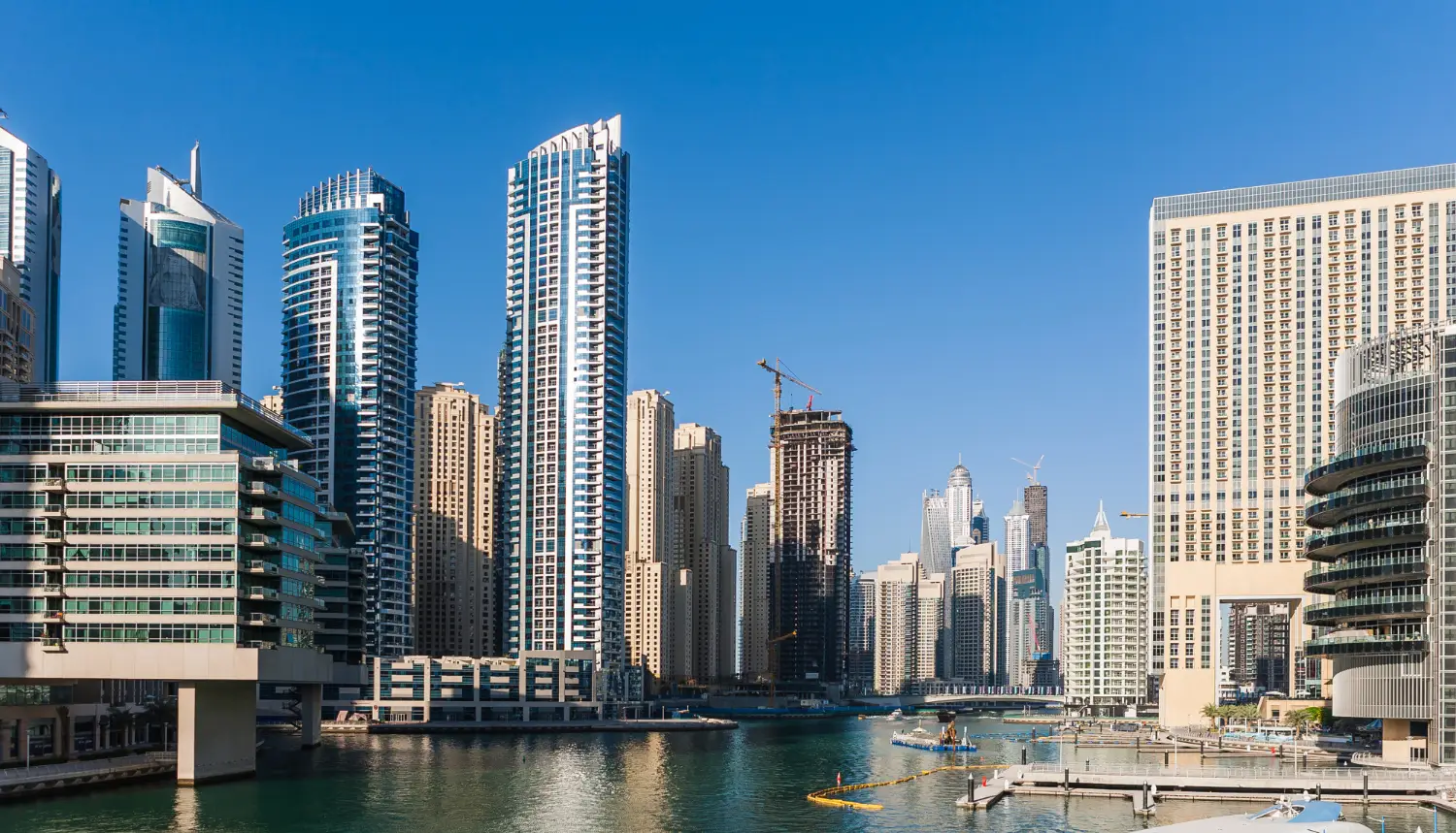 Navigating the Luxury Property Market and Its Implications for Dubai Real Estate Investors